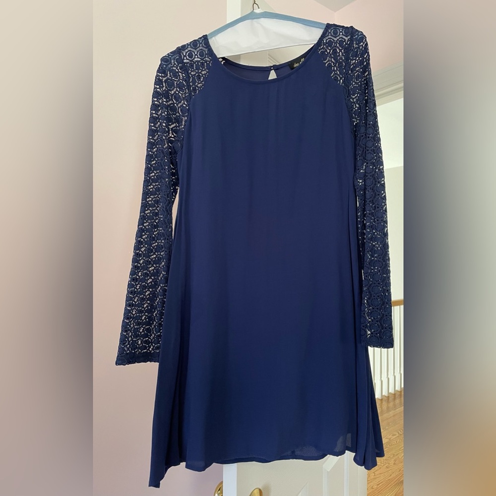 Navy flowy dress with lace arms.